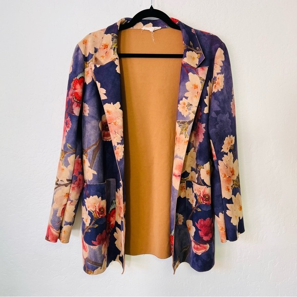 Solitaire Soft Floral Butterfly Light Weight Jacket M - Picture 1 of 8
